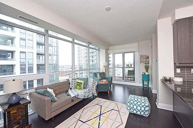 820 - 1185 The Queensway Ave, Condo with 2 bedrooms, 2 bathrooms and 1 parking in Toronto ON | Image 4