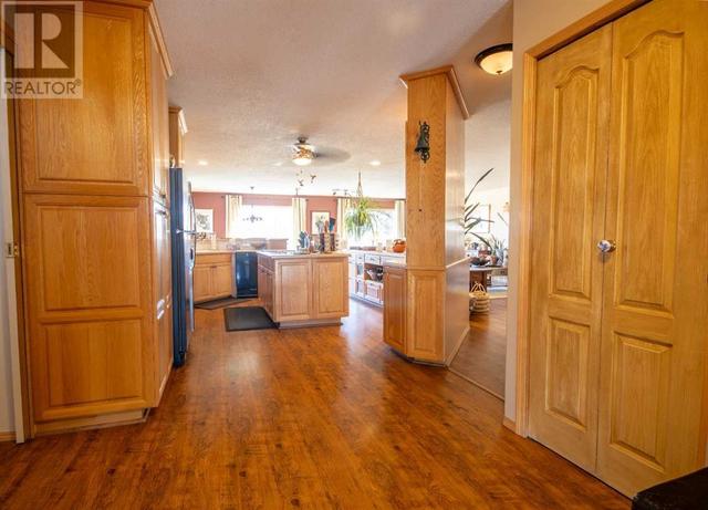 4540 Township Road 340, Home with 3 bedrooms, 3 bathrooms and null parking in Mountain View County AB | Image 4