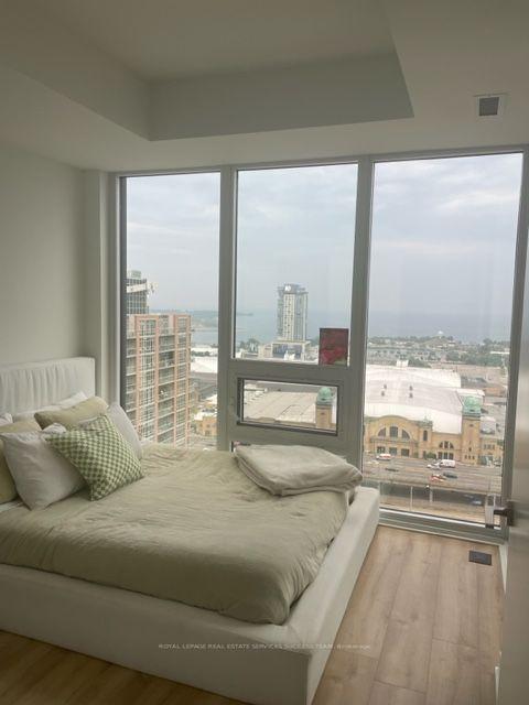 2012 - 135 East Liberty St, Condo with 1 bedrooms, 1 bathrooms and 0 parking in Toronto ON | Image 4