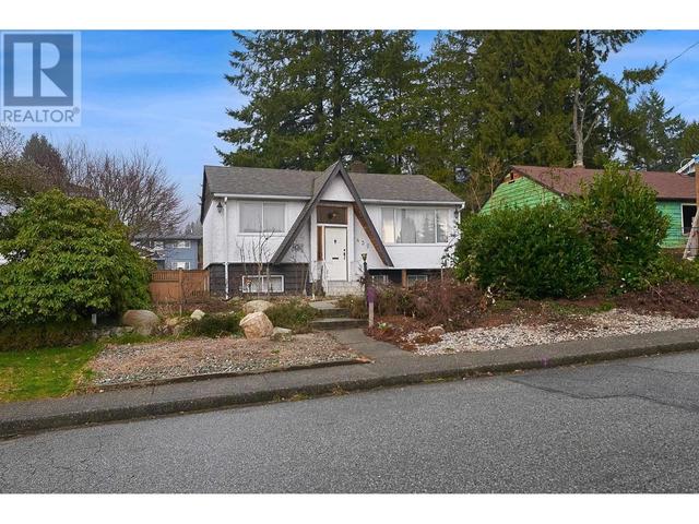 432 W 28th Street, House detached with 3 bedrooms, 2 bathrooms and null parking in North Vancouver BC | Image 6