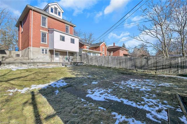 74 Galt Street, House detached with 3 bedrooms, 2 bathrooms and 1 parking in Guelph ON | Image 32