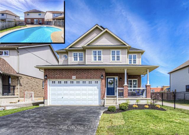 28 Jacob Cressman Dr, House detached with 4 bedrooms, 4 bathrooms and 4 parking in Wilmot ON | Image 1