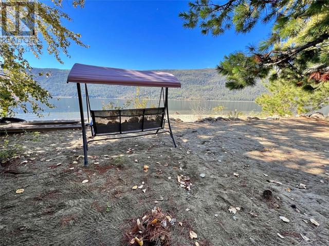 8554 97a Highway, House detached with 2 bedrooms, 1 bathrooms and null parking in North Okanagan F BC | Image 12