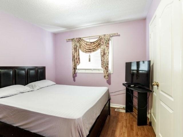 20 Irene Cres, House detached with 3 bedrooms, 3 bathrooms and 2 parking in Brampton ON | Image 9