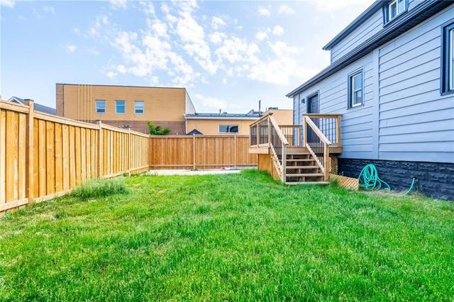 18 East 18th Street, House detached with 3 bedrooms, 2 bathrooms and 1 parking in Hamilton ON | Image 49