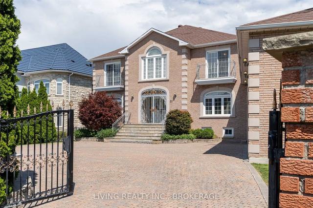 31 Noble St, House detached with 4 bedrooms, 7 bathrooms and 15 parking in Markham ON | Image 12