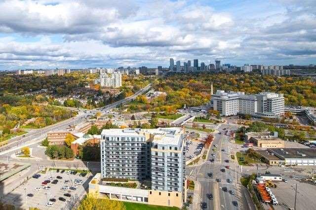 3111 - 29 Singer Crt, Condo with 2 bedrooms, 2 bathrooms and 1 parking in Toronto ON | Image 12