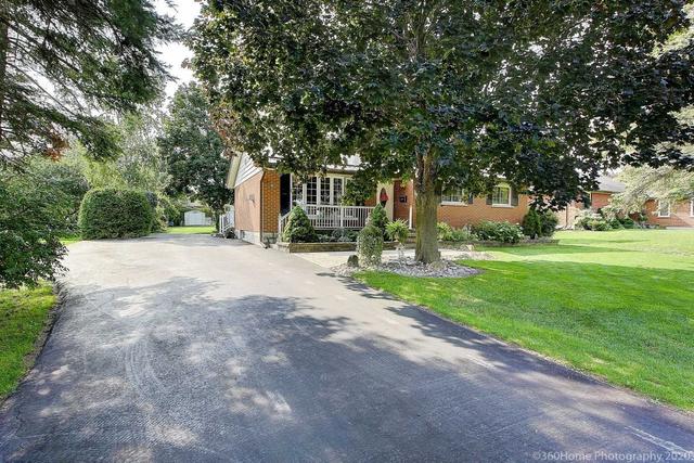 52 Grant Dr, House detached with 3 bedrooms, 1 bathrooms and 8 parking in Kawartha Lakes ON | Image 12