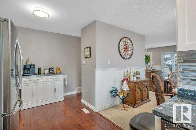 1919 65 St Nw, House detached with 4 bedrooms, 3 bathrooms and null parking in Edmonton AB | Image 16