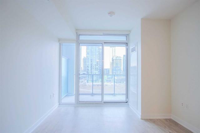 608e - 576 Front St, Condo with 1 bedrooms, 1 bathrooms and 0 parking in Toronto ON | Image 32