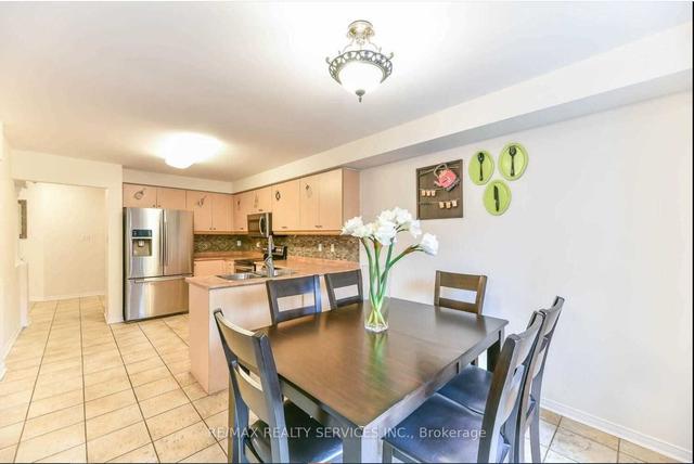 8 Capistro St, House semidetached with 4 bedrooms, 3 bathrooms and 4 parking in Brampton ON | Image 22