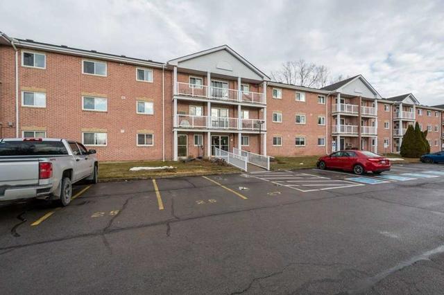 105 - 175 Haig Rd, Condo with 3 bedrooms, 2 bathrooms and 1 parking in Belleville ON | Image 1