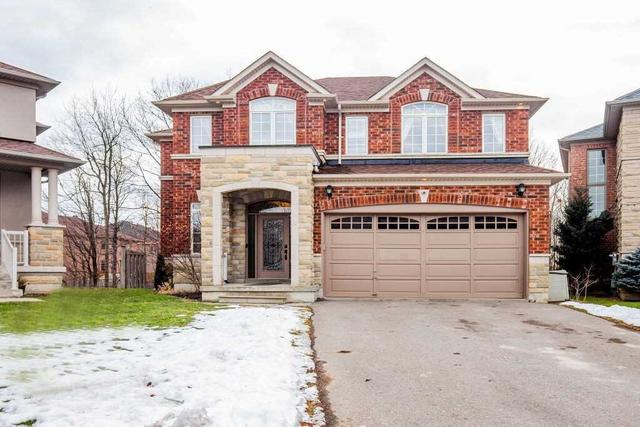 33 Sisley Cres, House detached with 4 bedrooms, 4 bathrooms and 6 parking in Vaughan ON | Image 1