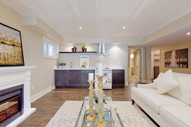 62 Roosevelt Dr, House detached with 4 bedrooms, 5 bathrooms and 6 parking in Richmond Hill ON | Image 22