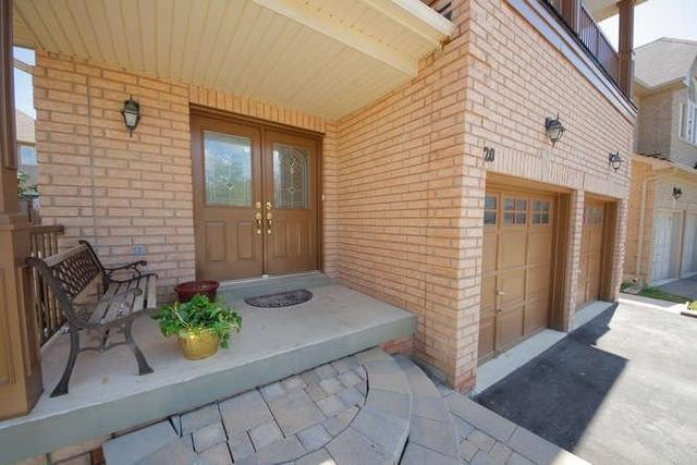 20 Raybeck Crt, House detached with 4 bedrooms, 4 bathrooms and 6 parking in Brampton ON | Image 5