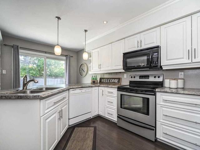 872 White Ash Dr, House detached with 3 bedrooms, 3 bathrooms and 3 parking in Whitby ON | Image 7