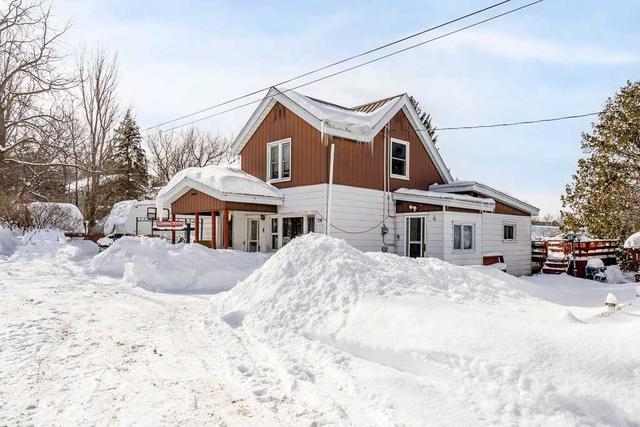 4 Tessier Dr, House detached with 4 bedrooms, 1 bathrooms and 2 parking in Penetanguishene ON | Image 2