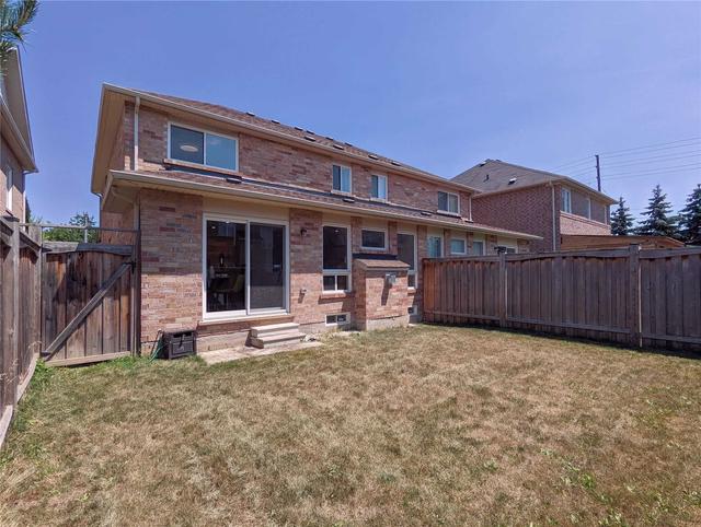 6 Roy Rainey Ave, House semidetached with 3 bedrooms, 3 bathrooms and 2 parking in Markham ON | Image 27