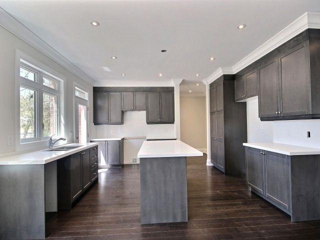 1556 Edencrest Dr, House detached with 4 bedrooms, 5 bathrooms and 2 parking in Mississauga ON | Image 2