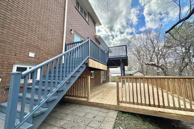 15 Rubicon Crt, House detached with 4 bedrooms, 5 bathrooms and 8 parking in Toronto ON | Image 33