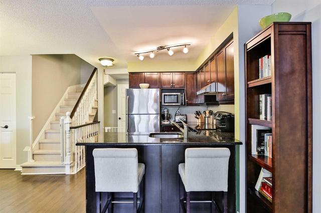 Th14 - 232 St George St, Townhouse with 2 bedrooms, 2 bathrooms and 1 parking in Toronto ON | Image 6