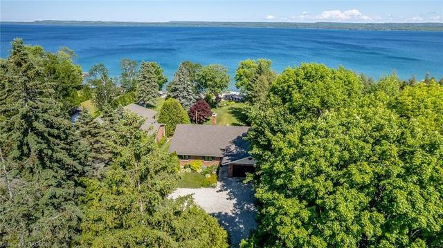 385 Balmy Beach Road, House detached with 4 bedrooms, 3 bathrooms and 10 parking in Georgian Bluffs ON | Image 31