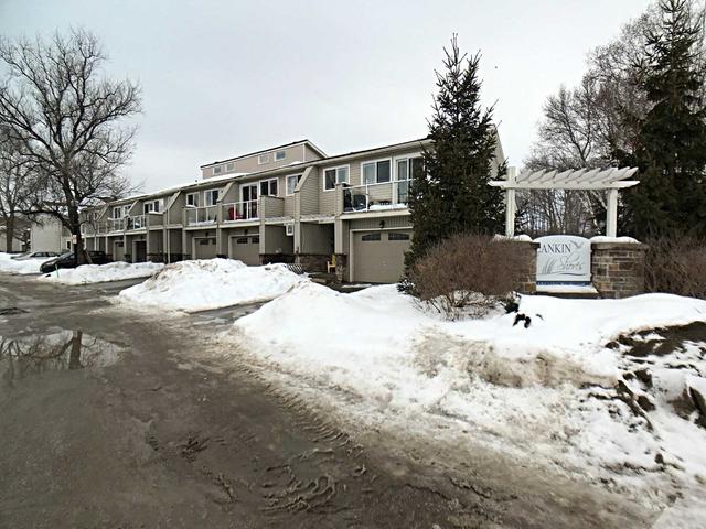 42 - 12 Lankin Blvd, Townhouse with 3 bedrooms, 1 bathrooms and 2 parking in Orillia ON | Image 1