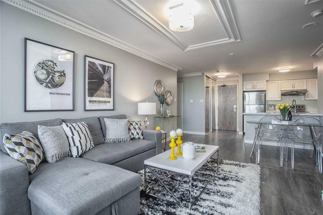 uph5 - 256 Doris Ave, Condo with 2 bedrooms, 2 bathrooms and 1 parking in Toronto ON | Image 31