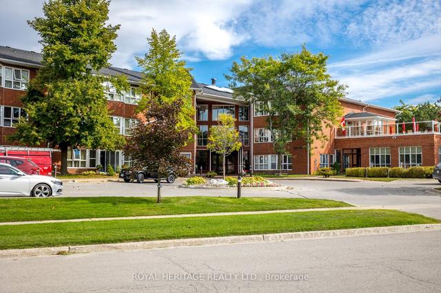 312 - 4 Heritage Way, Condo with 2 bedrooms, 2 bathrooms and 1 parking in Kawartha Lakes ON | Image 1