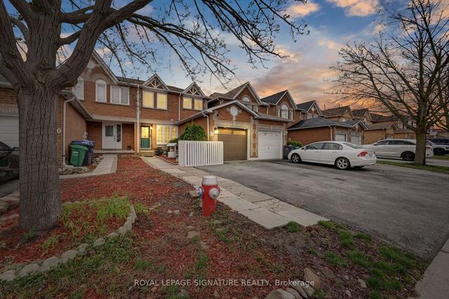 12 Mullis Cres, House attached with 3 bedrooms, 4 bathrooms and 3 parking in Brampton ON | Image 23
