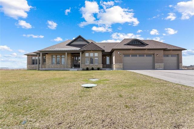 12 Wellers Way, House detached with 4 bedrooms, 3 bathrooms and 9 parking in Quinte West ON | Image 2