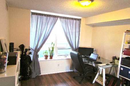 1253 - 25 Viking Lane, Condo with 2 bedrooms, 2 bathrooms and 1 parking in Toronto ON | Image 8