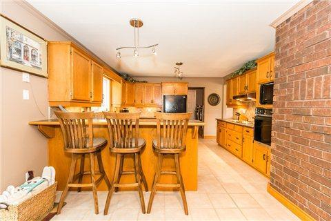 11 Coventry Crt, House detached with 3 bedrooms, 3 bathrooms and 4 parking in Oro Medonte ON | Image 9