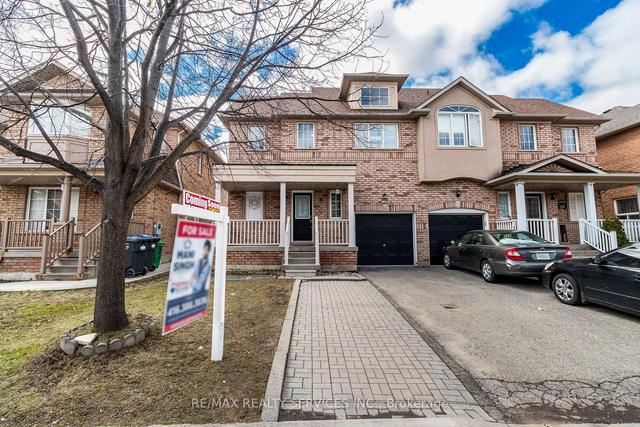 18 Beachsurf Rd, House semidetached with 3 bedrooms, 3 bathrooms and 4 parking in Brampton ON | Image 1