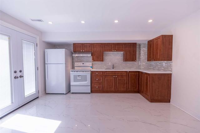 29 Hawkview Blvd, House detached with 3 bedrooms, 4 bathrooms and 2 parking in Vaughan ON | Image 15