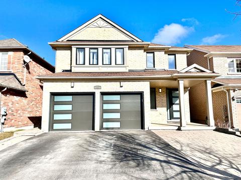 85 Patti Mcculloch Way, Newmarket, ON, L3X3G1 | Card Image