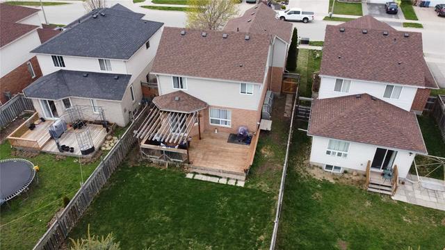 143 Deerpath Dr, House detached with 3 bedrooms, 4 bathrooms and 4 parking in Guelph ON | Image 35