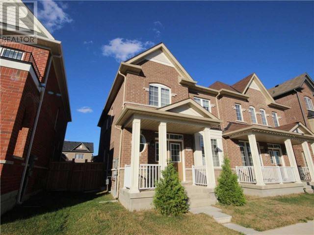 117 Barons St, House semidetached with 3 bedrooms, 3 bathrooms and 1 parking in Vaughan ON | Image 1