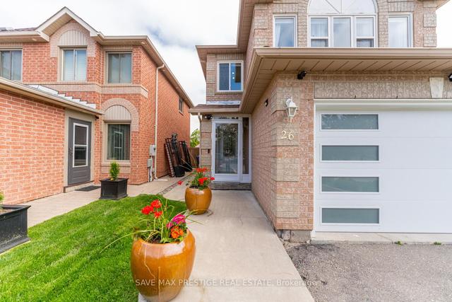 26 Fairbank Crt, House detached with 4 bedrooms, 4 bathrooms and 5 parking in Brampton ON | Image 37