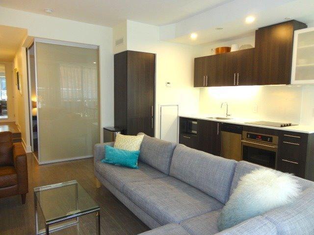 201 - 508 Wellington St W, Condo with 1 bedrooms, 1 bathrooms and 1 parking in Toronto ON | Image 11