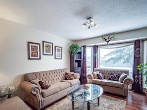 6068 Martingrove Road Ne, House detached with 3 bedrooms, 1 bathrooms and 2 parking in Calgary AB | Image 3
