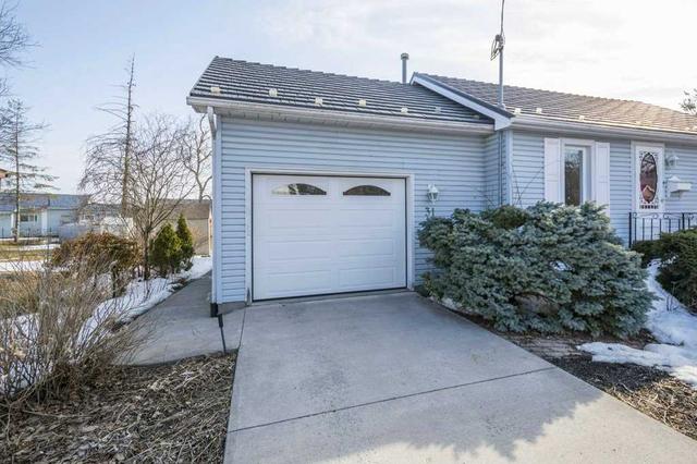 31 Purdy St, House detached with 1 bedrooms, 2 bathrooms and 3 parking in Belleville ON | Image 25