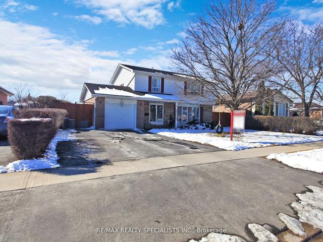 3 Crawley Dr, House detached with 4 bedrooms, 4 bathrooms and 5 parking in Brampton ON | Image 12