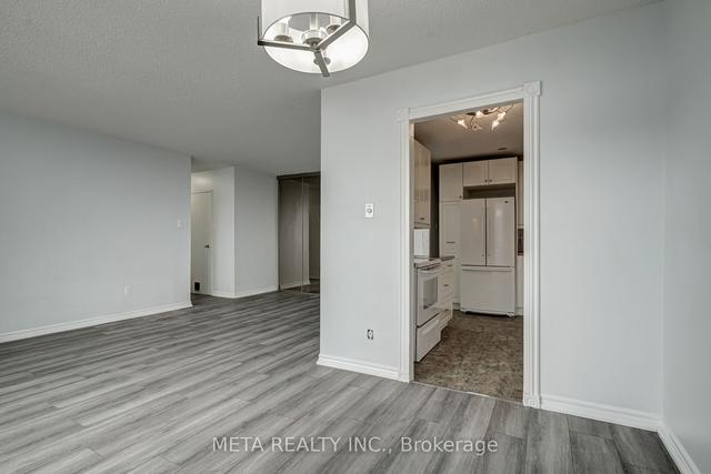 1214 - 2929 Aquitaine Ave S, Condo with 2 bedrooms, 2 bathrooms and 2 parking in Mississauga ON | Image 4