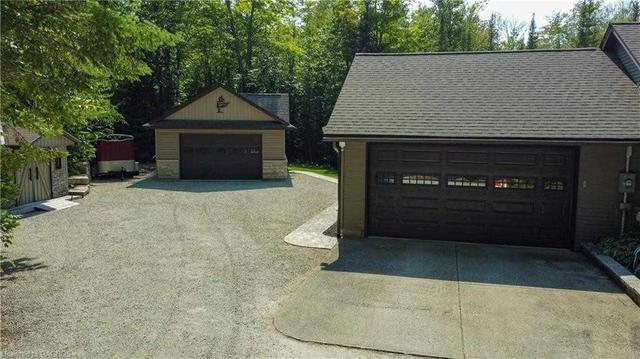 65 Grouse Dr, House detached with 3 bedrooms, 2 bathrooms and 12 parking in South Bruce Peninsula ON | Image 6