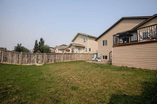 11465 69 Avenue, House detached with 5 bedrooms, 3 bathrooms and 4 parking in Grande Prairie AB | Image 28