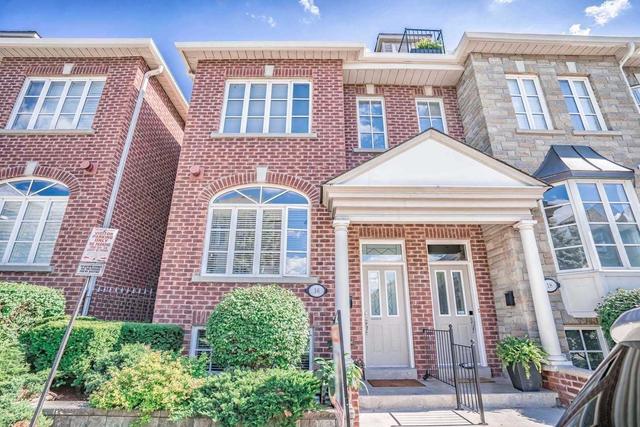 16 Superior Creek Lane, Townhouse with 2 bedrooms, 3 bathrooms and 2 parking in Toronto ON | Image 1