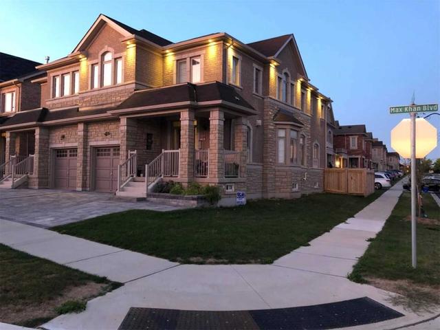 3041 Max Khan Blvd, House semidetached with 4 bedrooms, 3 bathrooms and 3 parking in Oakville ON | Image 12