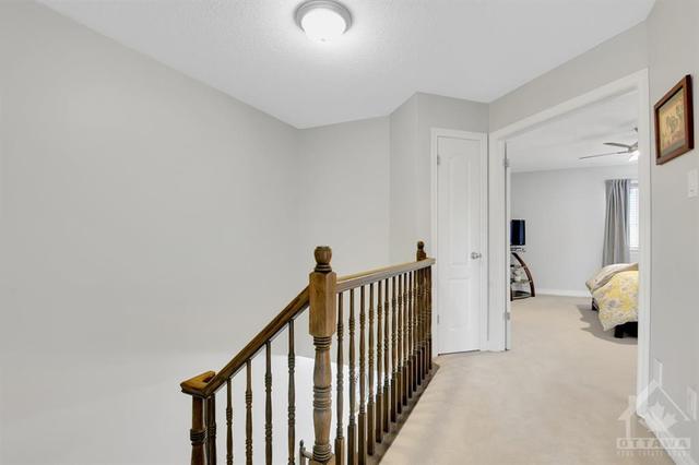 683 Bowercrest Crescent, Townhouse with 3 bedrooms, 3 bathrooms and 3 parking in Ottawa ON | Image 15