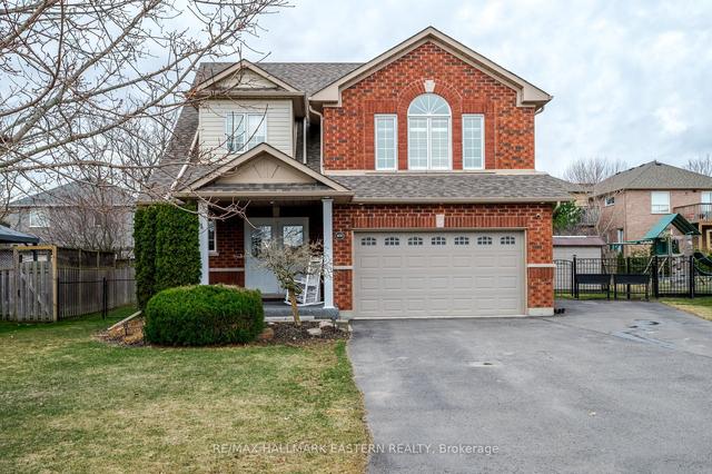 400 Carriage Lane, House detached with 3 bedrooms, 3 bathrooms and 6 parking in Peterborough ON | Image 1